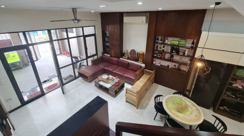 Bán Nhà Yên Phụ Ngõ Ô Tô