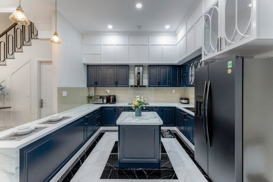 Bán nhà mới tinh phố Phú Thượng có bếp hiện đại