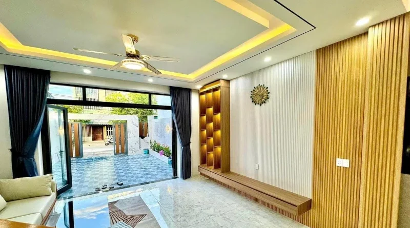 Bán Nhà Võng Thị Tây Hồ