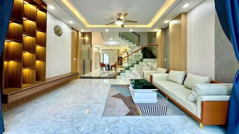 Bán Nhà Võng Thị Tây Hồ