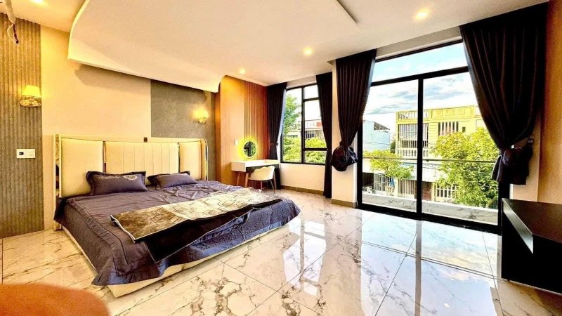 Bán Nhà Võng Thị Tây Hồ