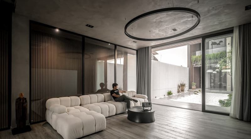 Bán Nhà Lạc Long Quân Tây Hồ, Ngõ Ô Tô