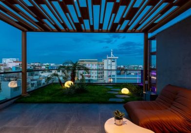 bán nhà đường Lạc Long Quân
