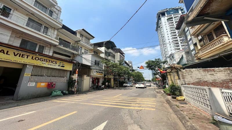 Bán đất ngõ 15 An Dương Vương Phú Thượng Tây Hồ mặt tiền rộng