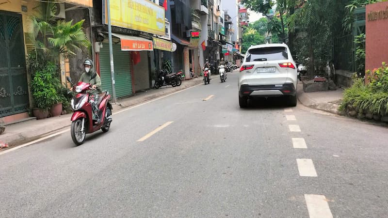 Bán Nhà 38 Xuân La ngõ ô tô