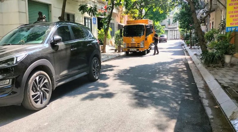 Bán nhà ngõ 172 Lạc Long Quân Tây Hồ khu phân lô