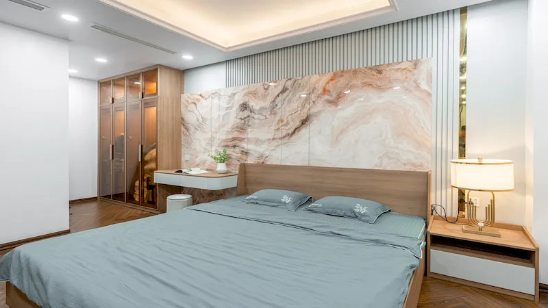 Bán Nhà Ngõ 127 Phố Trịnh Công Sơn phòng ngủ sang trọng