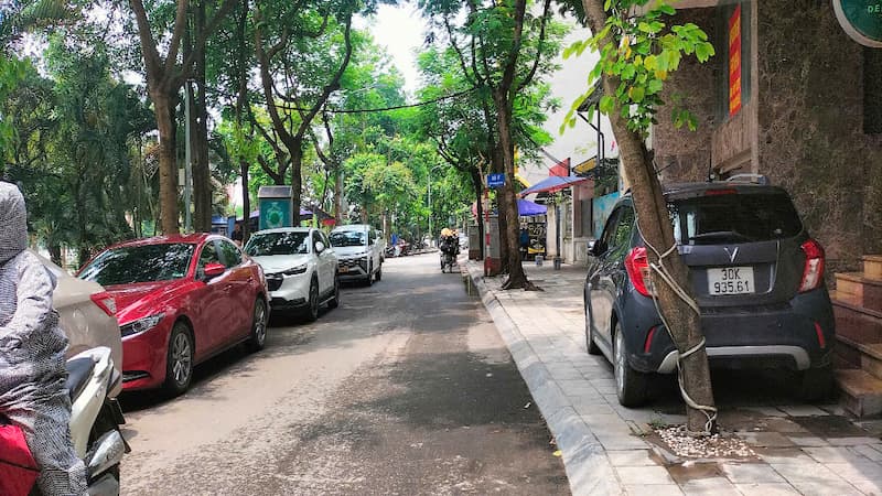 Bán Nhà Ngõ 127 Phố Trịnh Công Sơn Tây Hồ gần ô tô