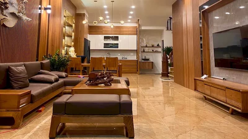 bán nhà ngõ 94 Phú Thượng phòng khách ốp gỗ tự nhiên
